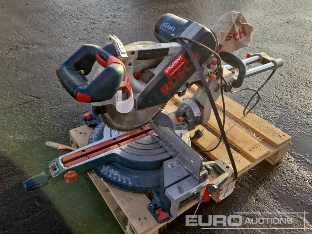 Bosch Mitre Saw - Bouwmaterieel: afbeelding 1 Bosch Mitre Saw - Bouwmaterieel: afbeelding 1