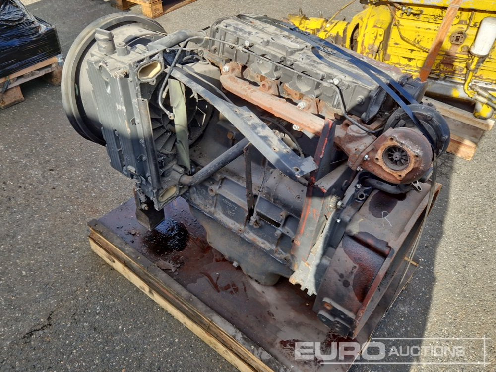 Deutz 4 Cylinder Turbo Diesel Engine - Motor: afbeelding 4 Deutz 4 Cylinder Turbo Diesel Engine - Motor: afbeelding 4