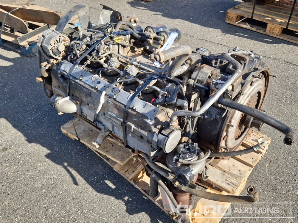 Deutz 6 Cylinder Turbo Diesel Engine - Motor: afbeelding 4 Deutz 6 Cylinder Turbo Diesel Engine - Motor: afbeelding 4
