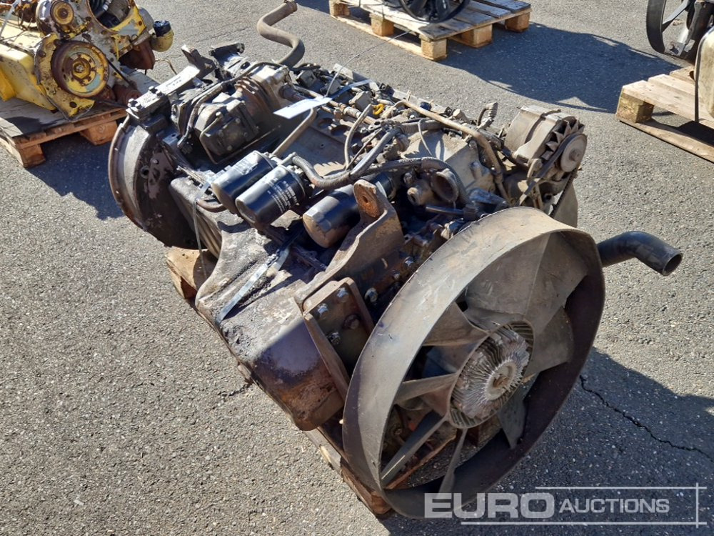 Deutz 6 Cylinder Turbo Diesel Engine - Motor: afbeelding 2 Deutz 6 Cylinder Turbo Diesel Engine - Motor: afbeelding 2