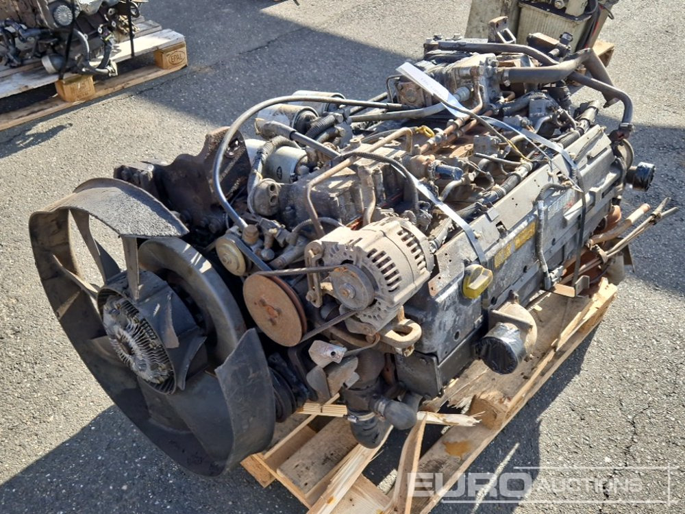 Deutz 6 Cylinder Turbo Diesel Engine - Motor: afbeelding 3 Deutz 6 Cylinder Turbo Diesel Engine - Motor: afbeelding 3