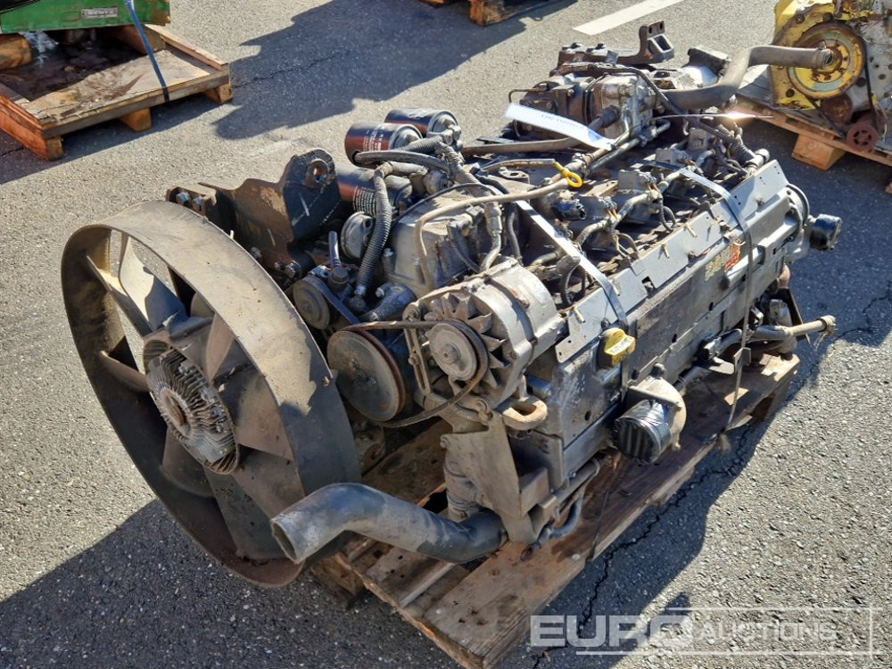 Deutz 6 Cylinder Turbo Diesel Engine - Motor: afbeelding 3 Deutz 6 Cylinder Turbo Diesel Engine - Motor: afbeelding 3