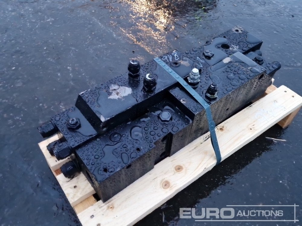 Häner HX300 - Hydraulische hamer: afbeelding 2 Häner HX300 - Hydraulische hamer: afbeelding 2