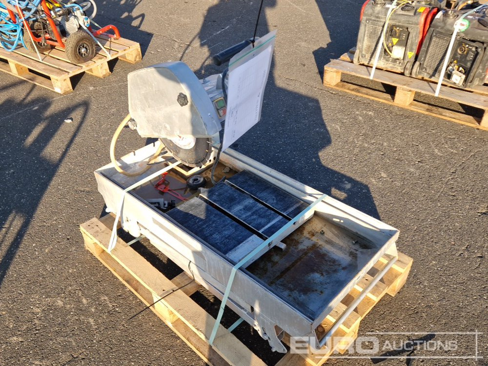 Husqvarna TS350E - Asfaltmachine: afbeelding 2 Husqvarna TS350E - Asfaltmachine: afbeelding 2