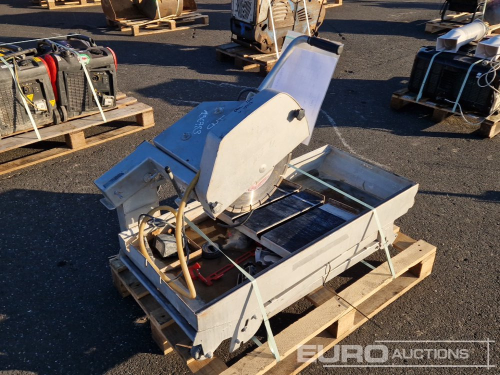 Husqvarna TS350E - Asfaltmachine: afbeelding 1 Husqvarna TS350E - Asfaltmachine: afbeelding 1