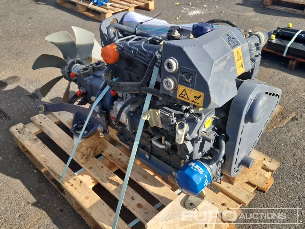 Kubota V2203 - Motor: afbeelding 2 Kubota V2203 - Motor: afbeelding 2