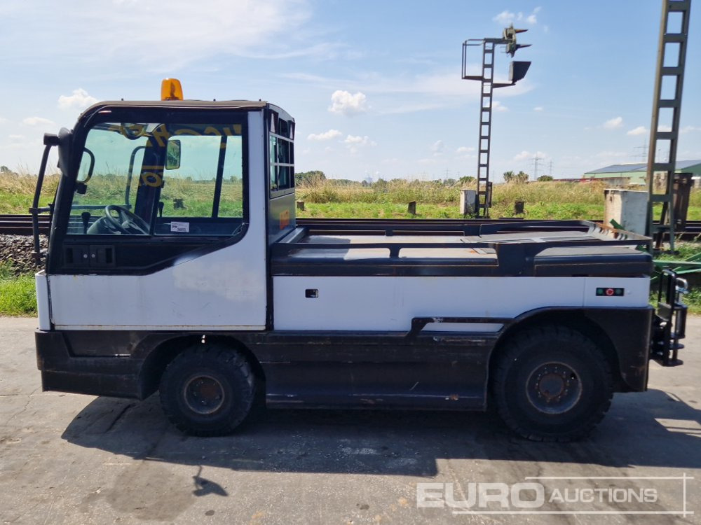 Linde P250 - Elektrische trekker: afbeelding 2 Linde P250 - Elektrische trekker: afbeelding 2