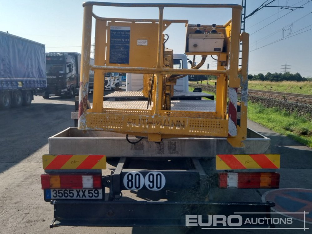 Mercedes 4x2 Access Truck, Manual Gearbox, Ruthmann Steiger TL 300E Boom, Access Platform - Vrachtwagen hoogwerker: afbeelding 4 Mercedes 4x2 Access Truck, Manual Gearbox, Ruthmann Steiger TL 300E Boom, Access Platform - Vrachtwagen hoogwerker: afbeelding 4