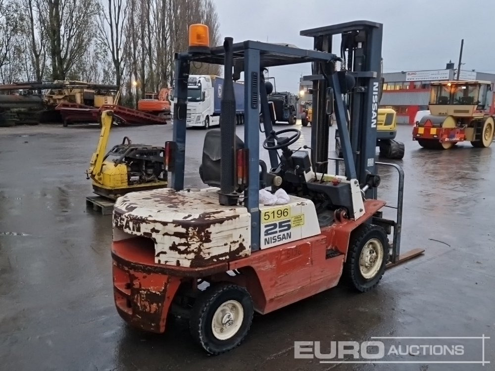 Nissan FJ02A25U - Heftruck: afbeelding 4 Nissan FJ02A25U - Heftruck: afbeelding 4