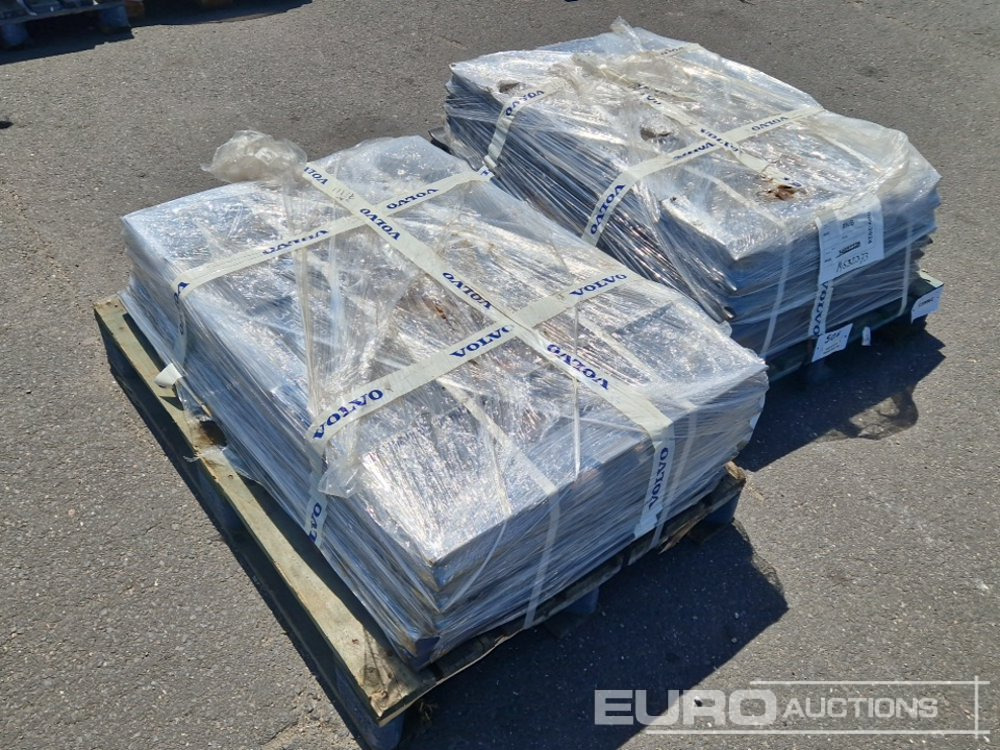 700mm Steel Track Plates to suit Volvo ECR300 - Onderdelen voor Graafmachine: afbeelding 1 700mm Steel Track Plates to suit Volvo ECR300 - Onderdelen voor Graafmachine: afbeelding 1