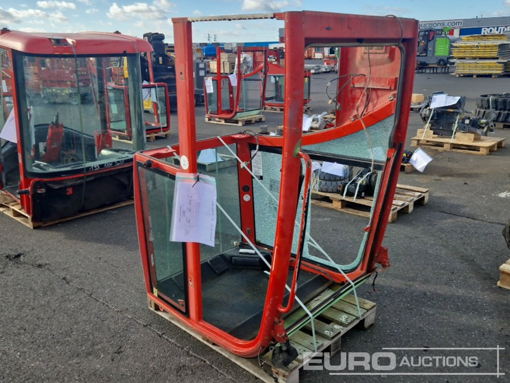Cabin to suit Volvo ECR25 - Onderdelen voor Graafmachine: afbeelding 3 Cabin to suit Volvo ECR25 - Onderdelen voor Graafmachine: afbeelding 3