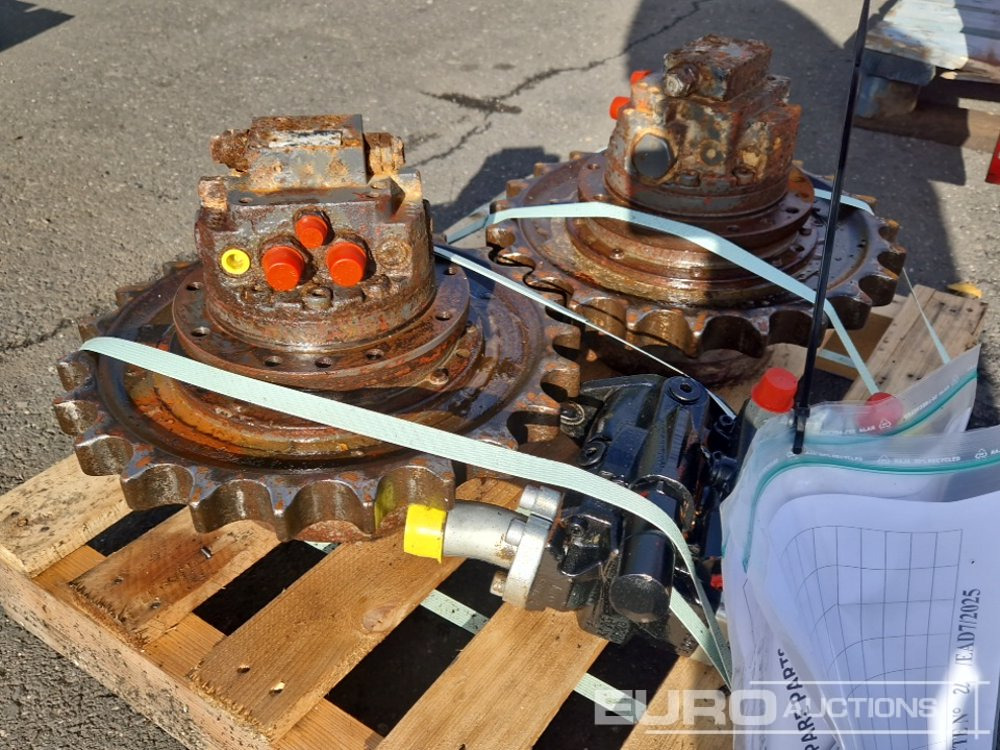 Final Drive (2 of) + Hydraulic Pump to suit Volvo ECR25D - Onderdelen voor Graafmachine: afbeelding 4 Final Drive (2 of) + Hydraulic Pump to suit Volvo ECR25D - Onderdelen voor Graafmachine: afbeelding 4