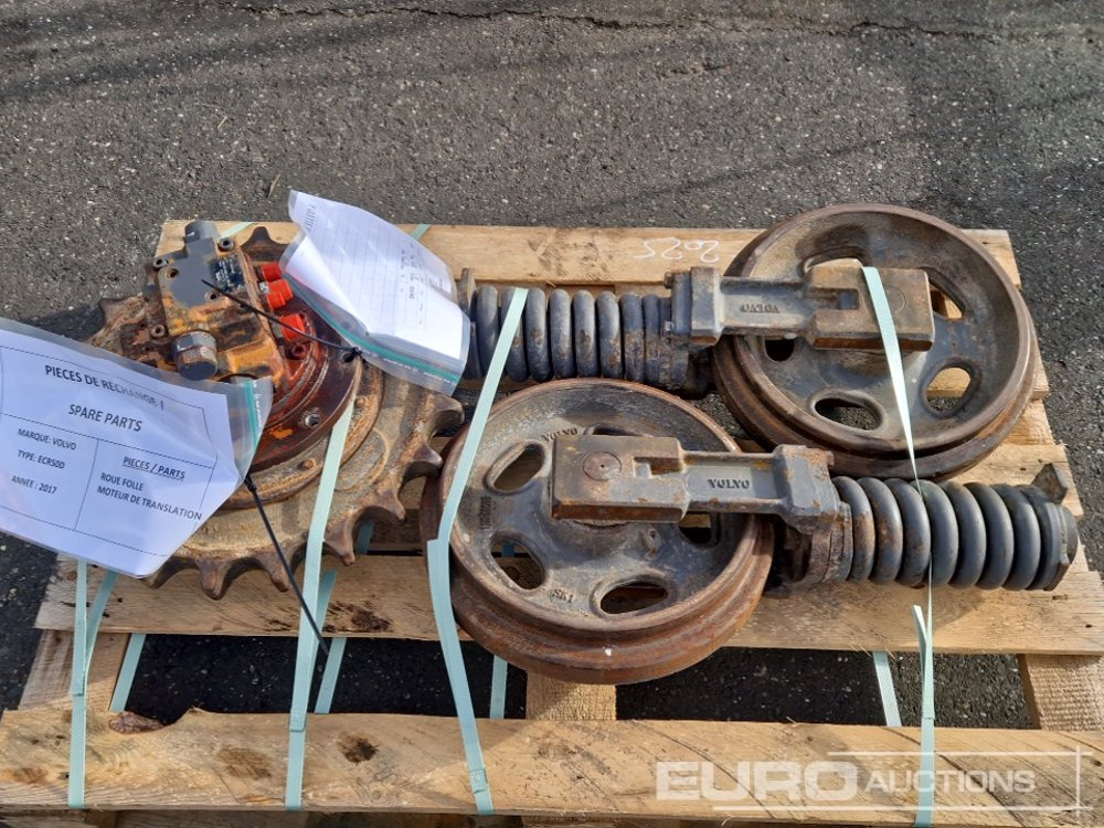 Idler (2 of) + Final Drive to suit Volvo ECR50D - Onderdelen voor Graafmachine: afbeelding 1 Idler (2 of) + Final Drive to suit Volvo ECR50D - Onderdelen voor Graafmachine: afbeelding 1