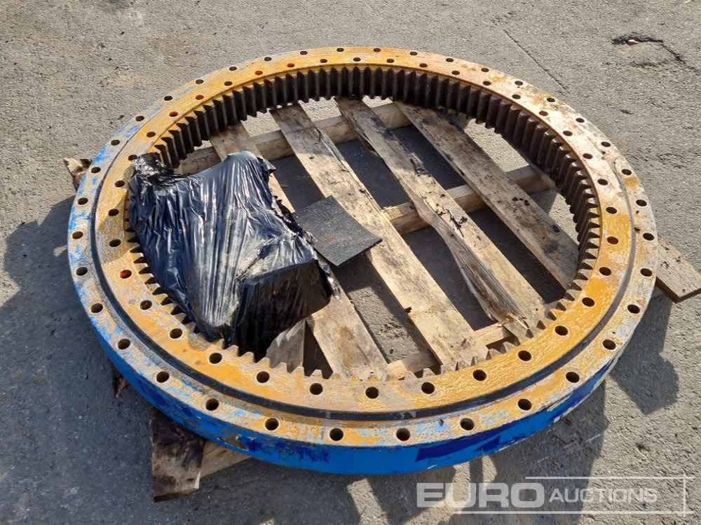 Slew Ring to suit Fuchs 331 - Onderdelen voor Graafmachine: afbeelding 2 Slew Ring to suit Fuchs 331 - Onderdelen voor Graafmachine: afbeelding 2