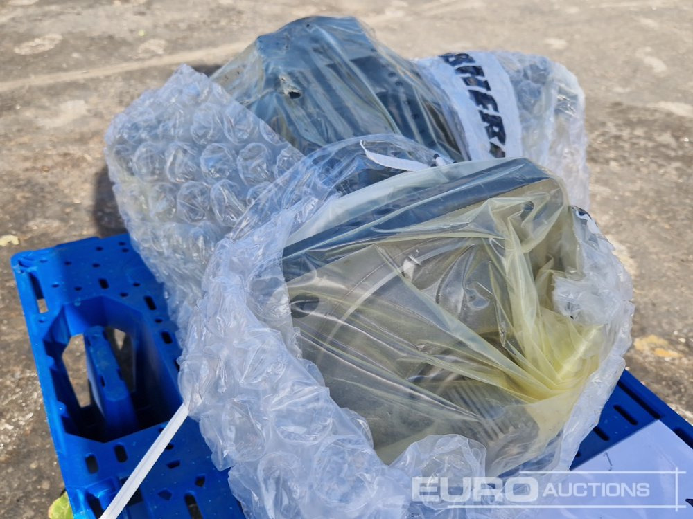 Unused Rexroth Motor - Onderdelen: afbeelding 2 Unused Rexroth Motor - Onderdelen: afbeelding 2