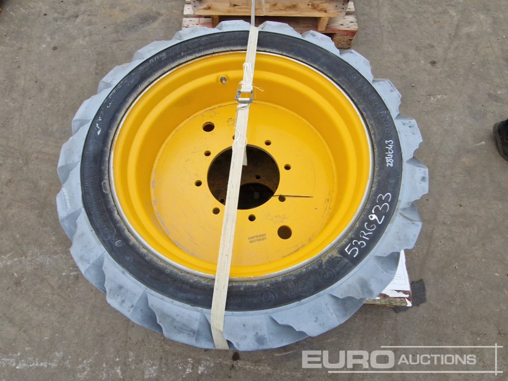 Outrigger 36x15 Non Marking Manlift Tyres on Rims to suit Manitou 160/180ATJ (2 of) - Band: afbeelding 5 Outrigger 36x15 Non Marking Manlift Tyres on Rims to suit Manitou 160/180ATJ (2 of) - Band: afbeelding 5