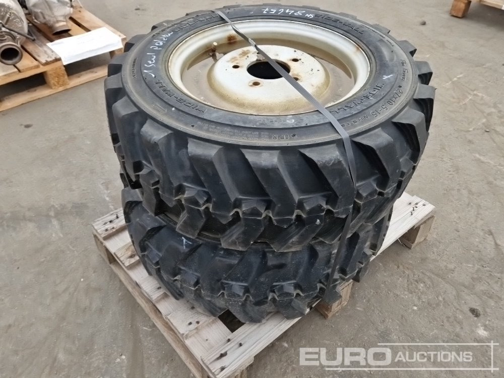 Solideal 27x10.5-15 Tyres on Rims (2 of) - Band: afbeelding 2 Solideal 27x10.5-15 Tyres on Rims (2 of) - Band: afbeelding 2