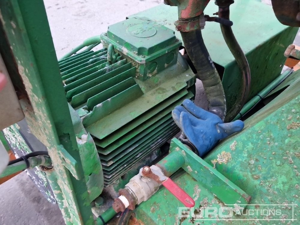 Betonmolen Truck Mounted Cement Mixer: afbeelding 17 Betonmolen Truck Mounted Cement Mixer: afbeelding 17