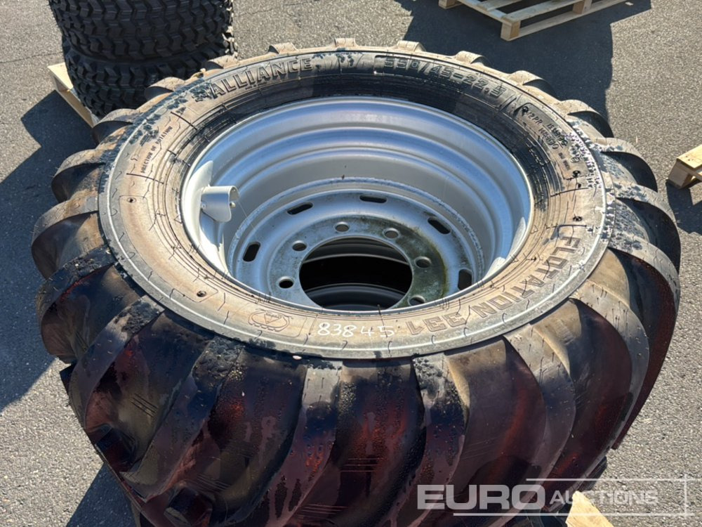 Unused Alliance 550/45-22.5 Tyre & Rim (2 of) - Band: afbeelding 5 Unused Alliance 550/45-22.5 Tyre & Rim (2 of) - Band: afbeelding 5