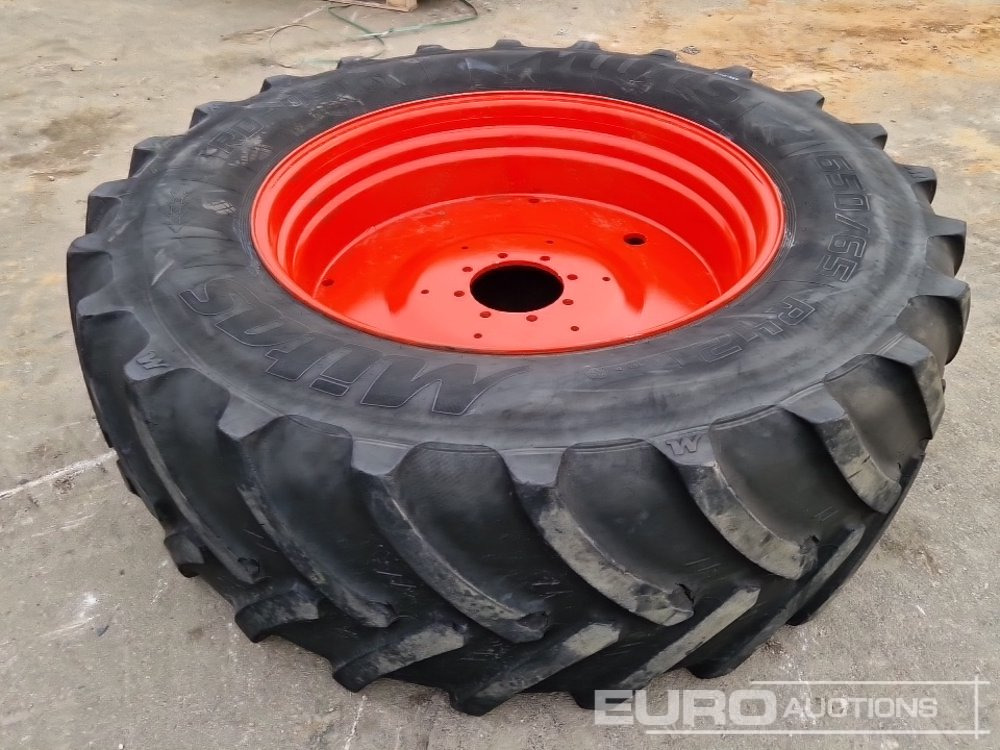 Unused Claas 650/65R42 Mitas Tyre, Arion Rim, 650/65R42 Mitas Tyres on Claas Arion Rim - Band: afbeelding 3 Unused Claas 650/65R42 Mitas Tyre, Arion Rim, 650/65R42 Mitas Tyres on Claas Arion Rim - Band: afbeelding 3