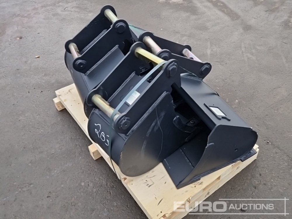 Unused Häner Bucket Package HGL1100-SYM-01 39" (1000mm) Ditch Bucket, Digging Buckets HTL125-SYM-01 10" (250mm) and HTL150-SYM-01 20" (500mm) to suit 1-2,5 ton mini excavator with MS01 Symlock - Bak: afbeelding 2 Unused Häner Bucket Package HGL1100-SYM-01 39" (1000mm) Ditch Bucket, Digging Buckets HTL125-SYM-01 10" (250mm) and HTL150-SYM-01 20" (500mm) to suit 1-2,5 ton mini excavator with MS01 Symlock - Bak: afbeelding 2