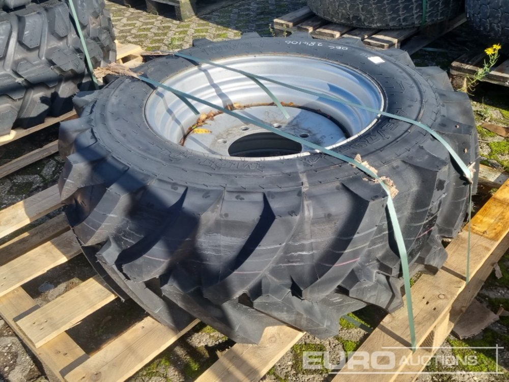 Unused Mitas 405/70-24 Tyre & Rim (1 of) - Band: afbeelding 3 Unused Mitas 405/70-24 Tyre & Rim (1 of) - Band: afbeelding 3
