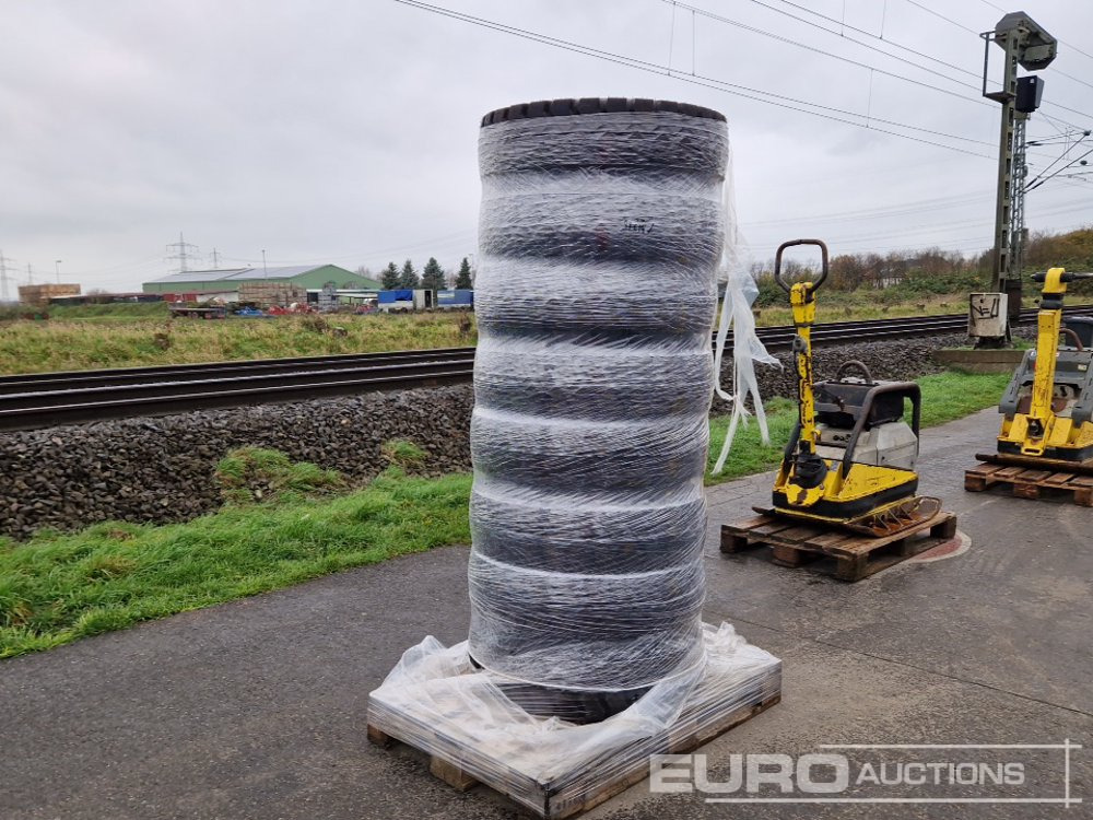 Unused Tyre to suit Wacker Neuson EW65 (4 of) - Band: afbeelding 5 Unused Tyre to suit Wacker Neuson EW65 (4 of) - Band: afbeelding 5