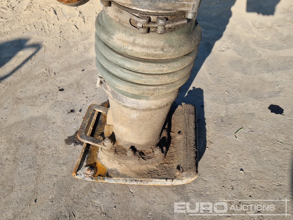Wacker Neuson BS60-2 - Asfaltmachine: afbeelding 5 Wacker Neuson BS60-2 - Asfaltmachine: afbeelding 5