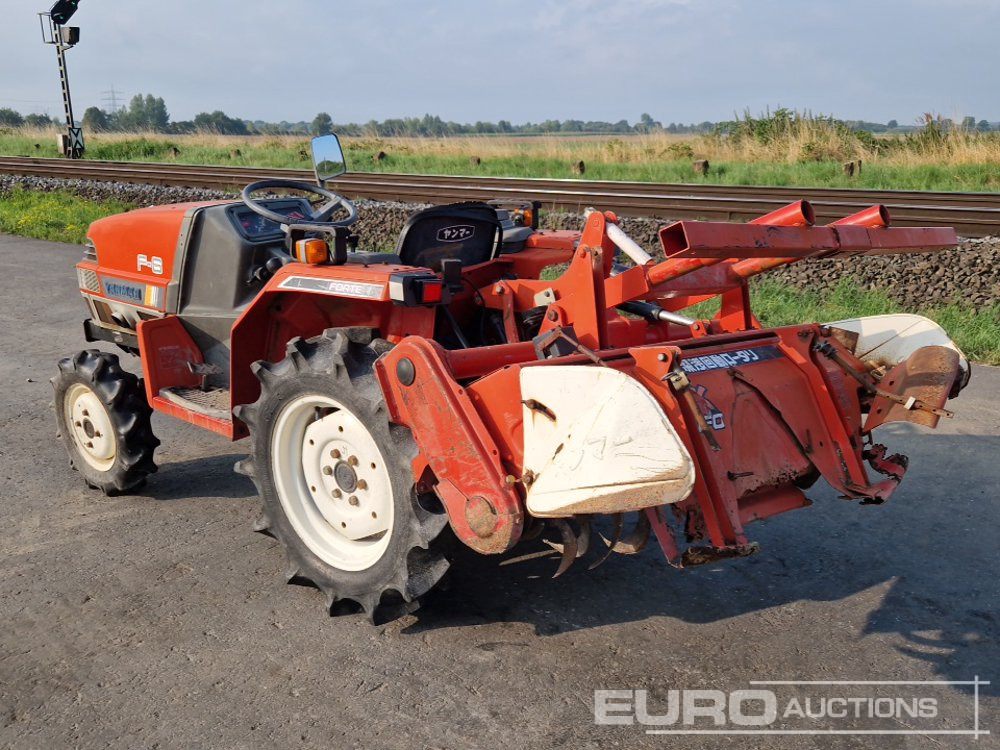 Yanmar F6 - Mini tractor: afbeelding 3 Yanmar F6 - Mini tractor: afbeelding 3