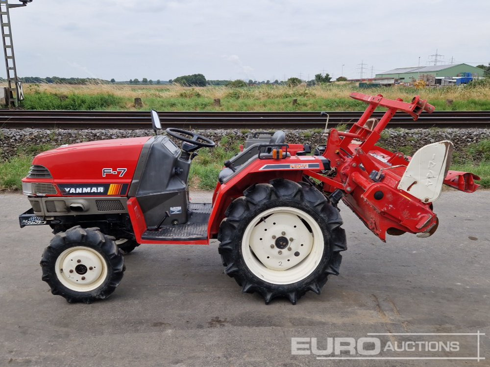 Yanmar F7 - Mini tractor: afbeelding 2 Yanmar F7 - Mini tractor: afbeelding 2