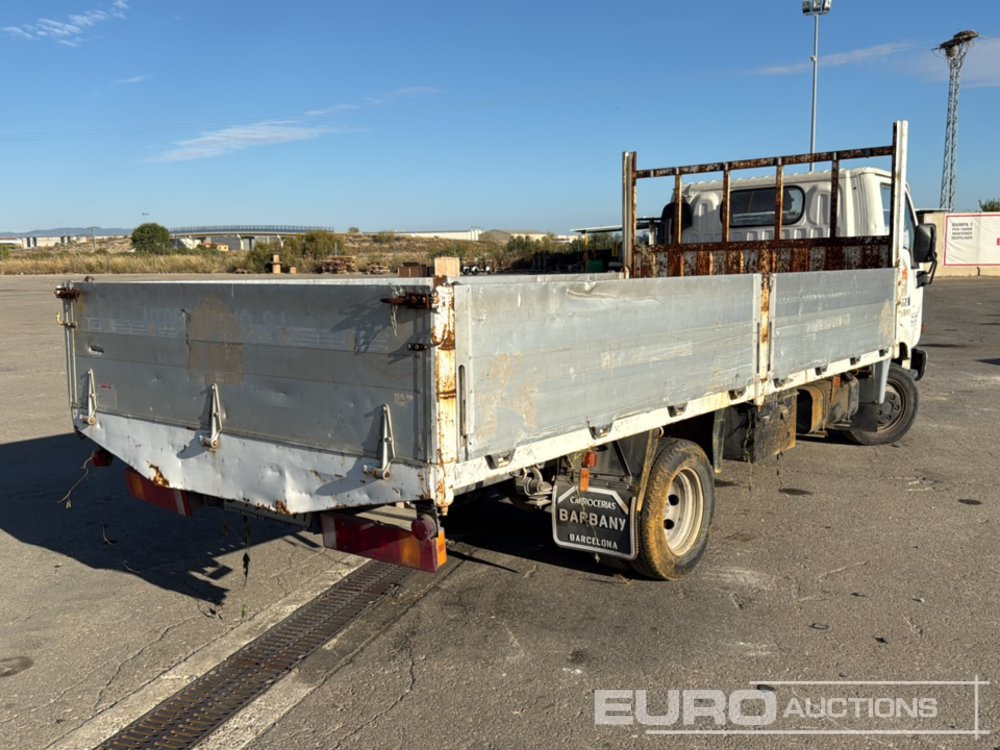 1999 Nissan Cabstar - Vrachtwagen met open laadbak: afbeelding 5 1999 Nissan Cabstar - Vrachtwagen met open laadbak: afbeelding 5