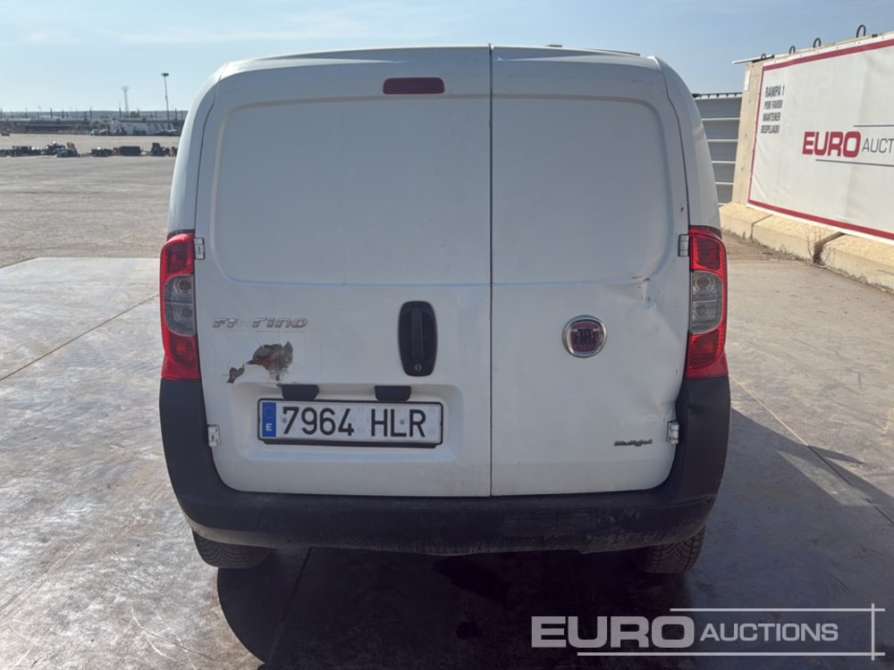 2012 Fiat Fiorino - Kleine bestelwagen: afbeelding 4 2012 Fiat Fiorino - Kleine bestelwagen: afbeelding 4