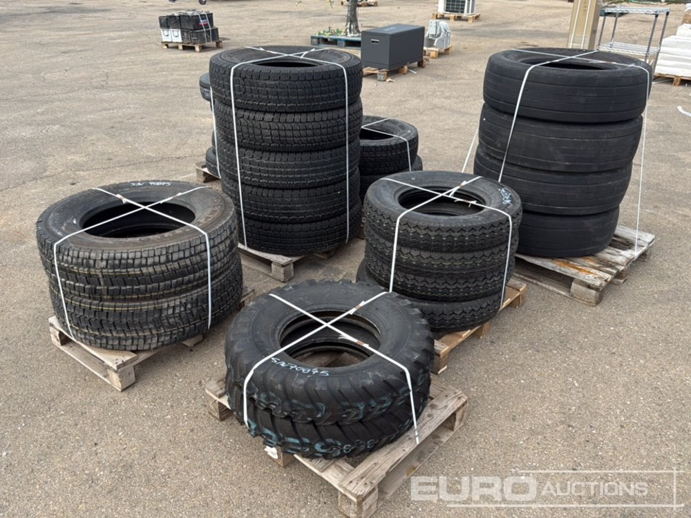 7.00-15NNS Tyre (2 of), 6.00 R16C Tyre (4 of), 245/70R19.5 Tyre (4 of), 215/75R17.5 Tyre (2 of), 6.00R16LT Tyre (5 of), 235/85R16C Tyre (5 of), 245/70R19.5 Tyre (2 of) - Band: afbeelding 4 7.00-15NNS Tyre (2 of), 6.00 R16C Tyre (4 of), 245/70R19.5 Tyre (4 of), 215/75R17.5 Tyre (2 of), 6.00R16LT Tyre (5 of), 235/85R16C Tyre (5 of), 245/70R19.5 Tyre (2 of) - Band: afbeelding 4