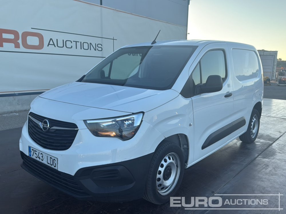 Opel Combo - Bedrijfswagen: afbeelding 1 Opel Combo - Bedrijfswagen: afbeelding 1