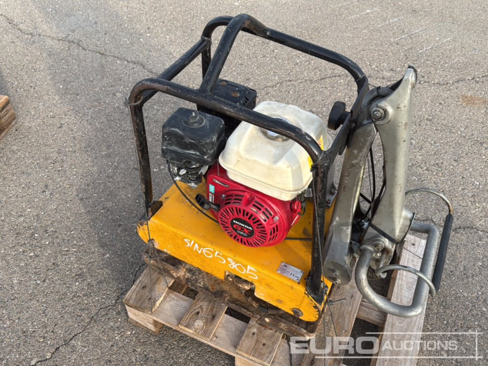 ENARCO Walk-Behind Plate Compactor Gasoline, Honda Engine - Asfaltmachine: afbeelding 2 ENARCO Walk-Behind Plate Compactor Gasoline, Honda Engine - Asfaltmachine: afbeelding 2