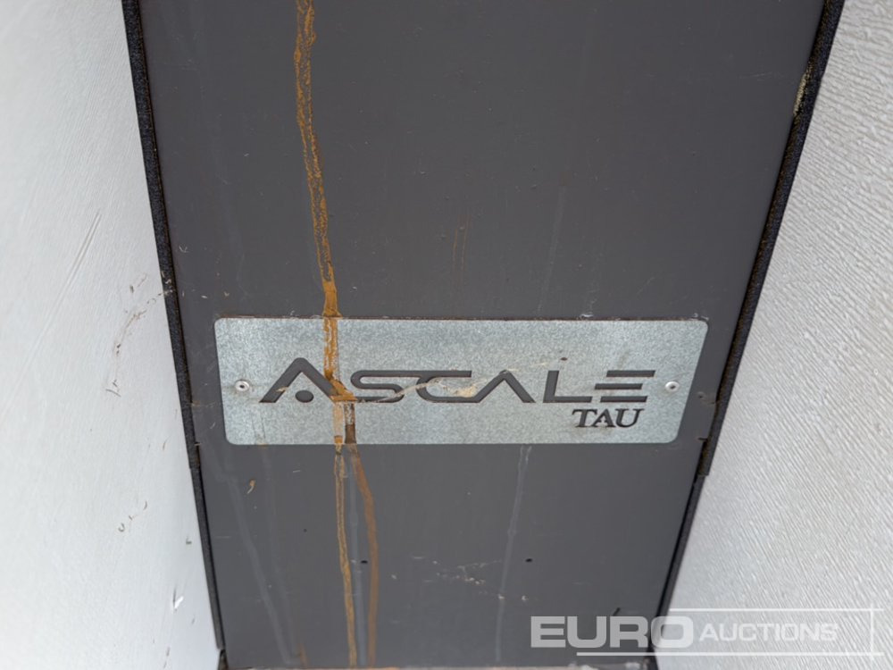 Frame Stand with Tiles Pieces 2.80x1.20 (44 of) - Bouwmaterieel: afbeelding 5 Frame Stand with Tiles Pieces 2.80x1.20 (44 of) - Bouwmaterieel: afbeelding 5