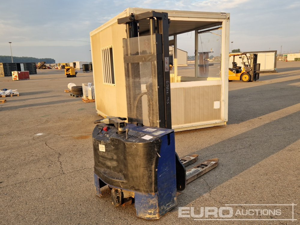 INTERTRAC Electric Pallet Truck (Incomplete) - Intern transport: afbeelding 1 INTERTRAC Electric Pallet Truck (Incomplete) - Intern transport: afbeelding 1