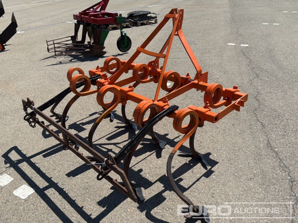 3 Point Hitch Spring Cultivator / Apero Agrícola - Landbouwmachine: afbeelding 3 3 Point Hitch Spring Cultivator / Apero Agrícola - Landbouwmachine: afbeelding 3
