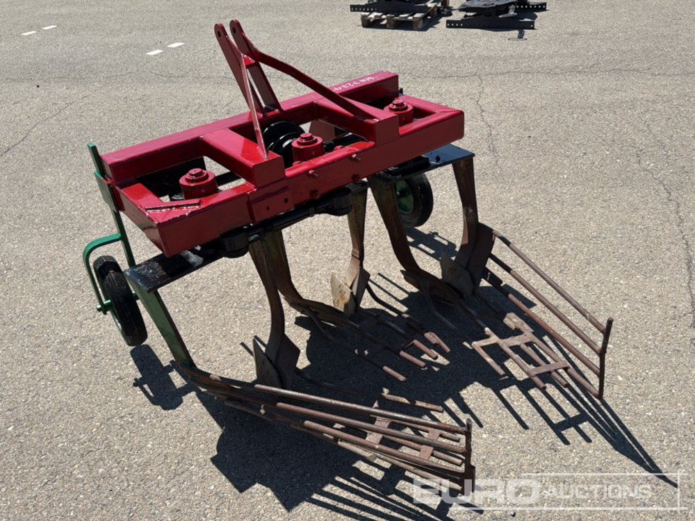 4-Tine Spring Cultivator / Cultivador de 4 brazos Agrícola - Landbouwmachine: afbeelding 1 4-Tine Spring Cultivator / Cultivador de 4 brazos Agrícola - Landbouwmachine: afbeelding 1