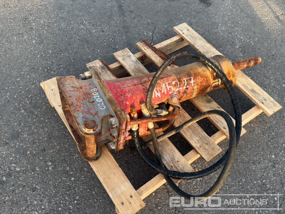 Montabert SC12 - Hydraulische hamer: afbeelding 1 Montabert SC12 - Hydraulische hamer: afbeelding 1
