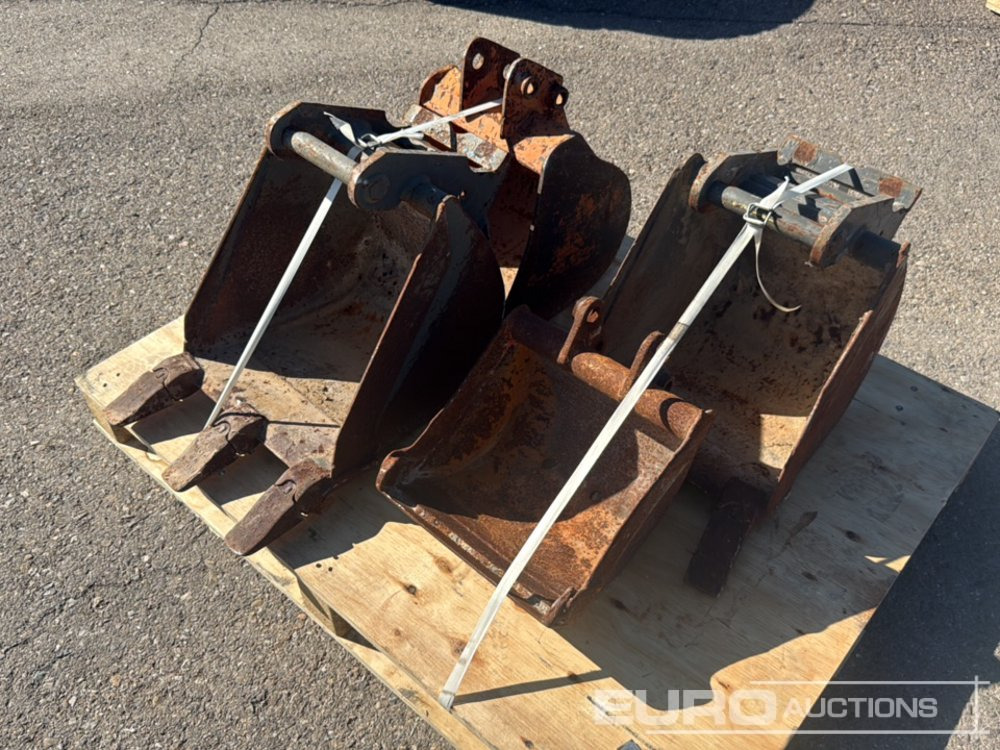 Pallet of Digging Bucket (2 of), Cleaning Bucket (2 of) to Suit 2-4 Ton Excavator - Bak: afbeelding 4 Pallet of Digging Bucket (2 of), Cleaning Bucket (2 of) to Suit 2-4 Ton Excavator - Bak: afbeelding 4