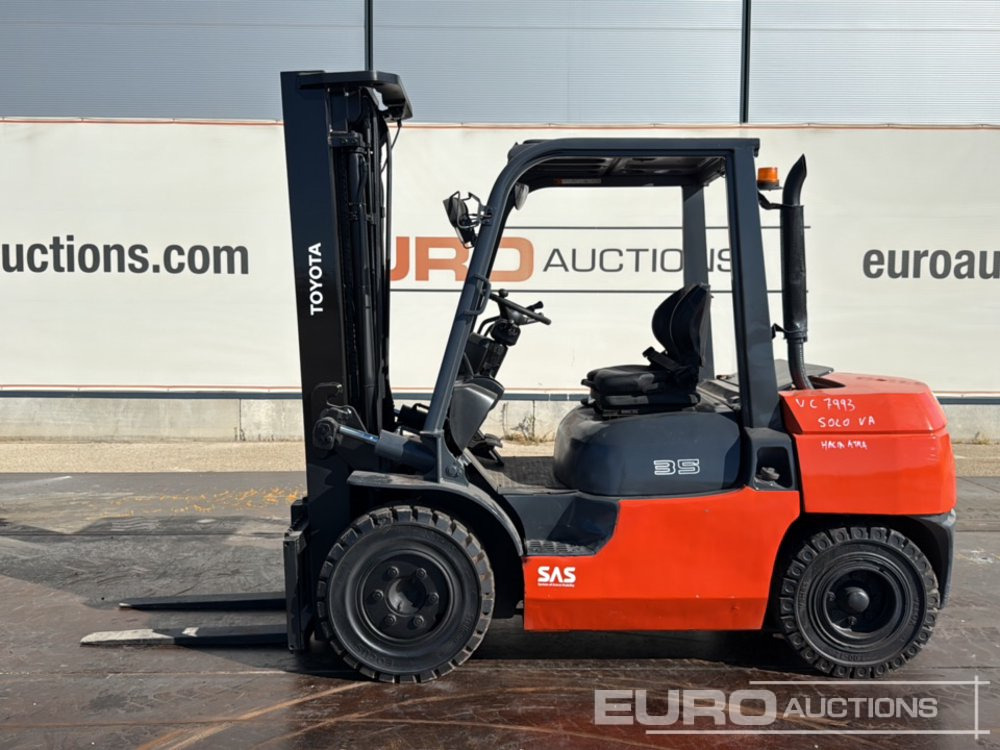 Toyota 42-7FD35 - Heftruck: afbeelding 2 Toyota 42-7FD35 - Heftruck: afbeelding 2