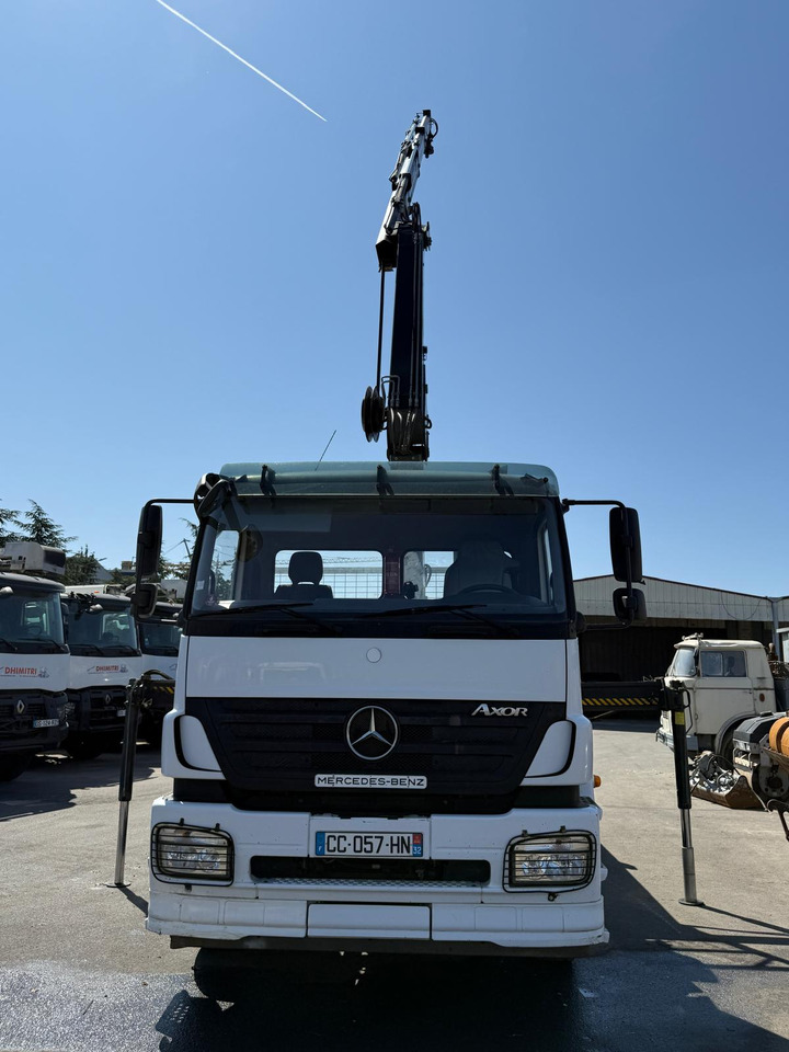 Camion bénne Mercedes Benz 2633 CC-057-HN - Kipper vrachtwagen, Kraanwagen: afbeelding 1 Camion bénne Mercedes Benz 2633 CC-057-HN - Kipper vrachtwagen, Kraanwagen: afbeelding 1