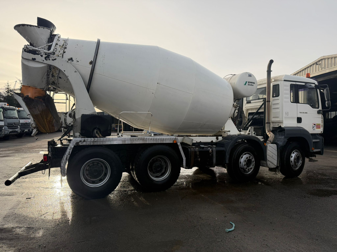 Camion béton MAN TGA 32.400 EJ-300-ZL - Betonmixer: afbeelding 5 Camion béton MAN TGA 32.400 EJ-300-ZL - Betonmixer: afbeelding 5