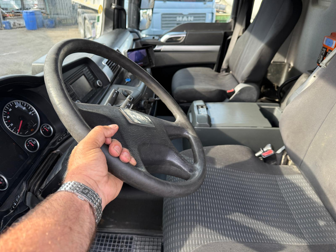 Betonmixer Camion béton MAN TGS 32.400 EA-031-RW: afbeelding 14