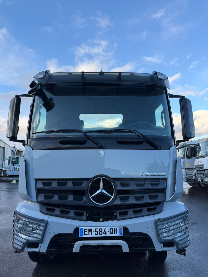 Camion porteur bi-benne EM-584-QH - Kipper vrachtwagen: afbeelding 1 Camion porteur bi-benne EM-584-QH - Kipper vrachtwagen: afbeelding 1