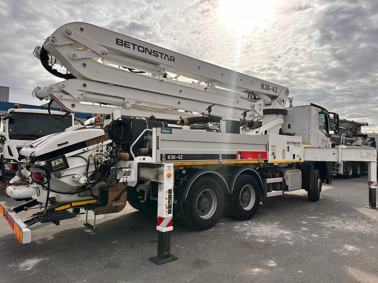 Mercedes-Benz Arocs 2640 - Betonpomp: afbeelding 4 Mercedes-Benz Arocs 2640 - Betonpomp: afbeelding 4