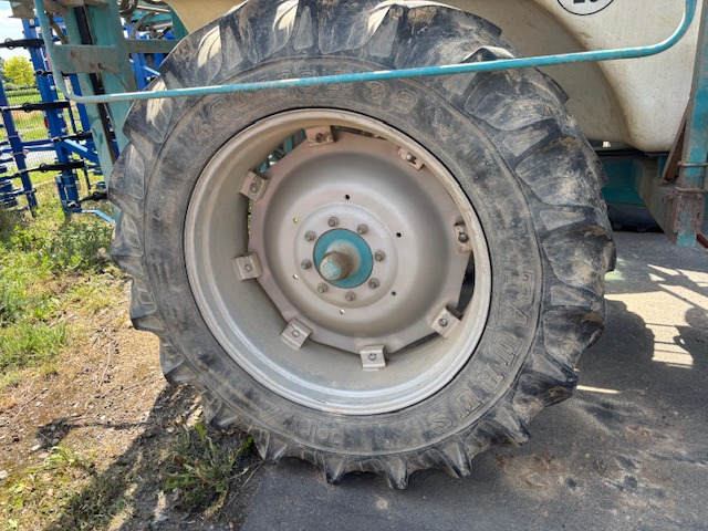 Amazone BBG S 330 Plus - Veldspuit: afbeelding 5 Amazone BBG S 330 Plus - Veldspuit: afbeelding 5