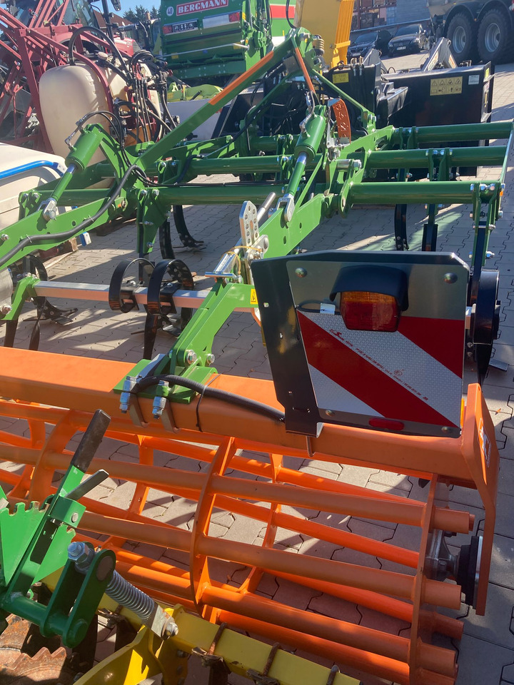 Amazone Cenio 3000 Special - Cultivator: afbeelding 1 Amazone Cenio 3000 Special - Cultivator: afbeelding 1