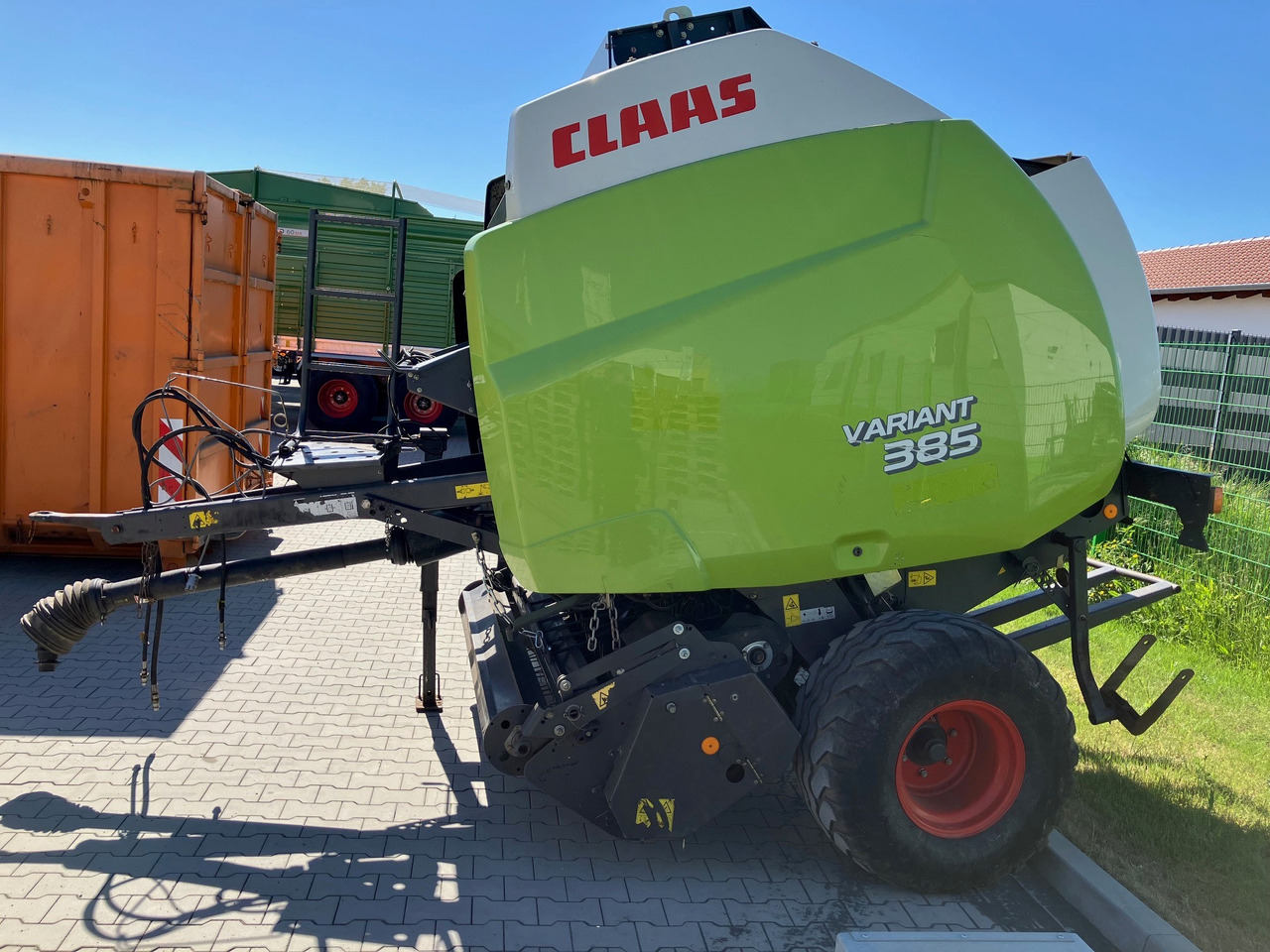 Claas 385 RC - Hooi-/ Voedermachine: afbeelding 1 Claas 385 RC - Hooi-/ Voedermachine: afbeelding 1